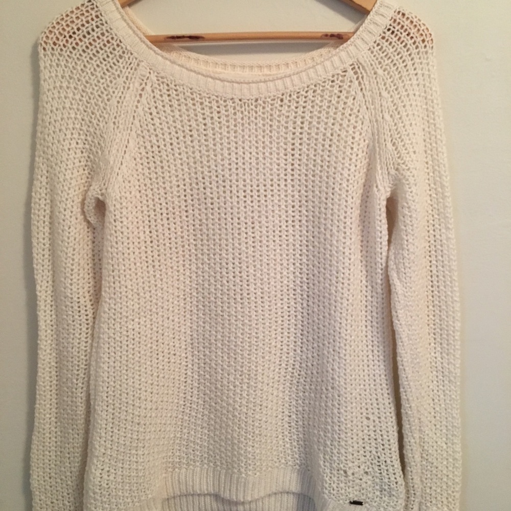 Abercrombie loose knit cream sweater